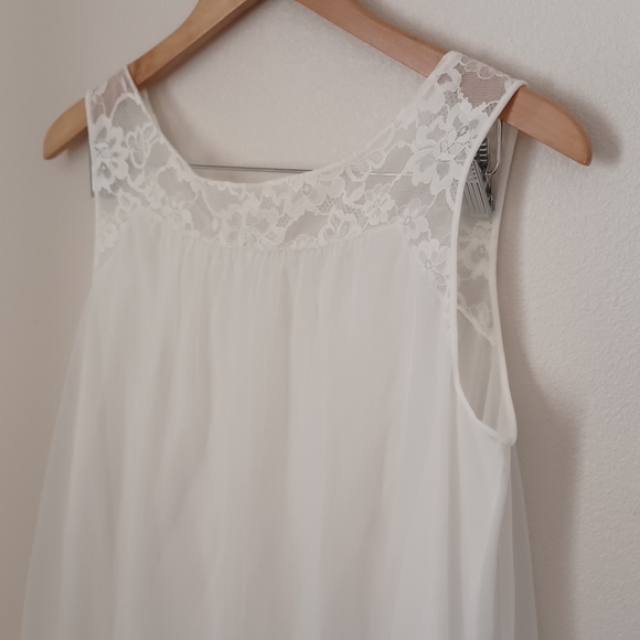 Vanity Fair White Sheer Lace Slip Women Size Small - Picture 3 of 7